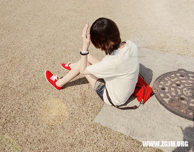 梦到女算命(梦到女算命给我说姻缘)-第2张图片-周易占卜网 - 免费算命_生辰八字算命_八字合婚姻