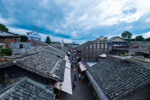 贵阳市青岩古镇算命(贵阳市到青岩古镇怎么坐车-第2张图片-周易占卜网 - 免费算命_生辰八字算命_八字合婚姻
