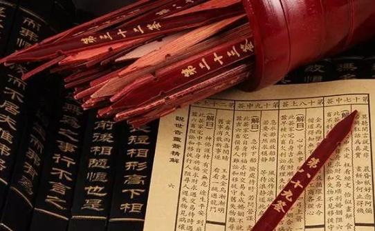 从哲学角度分析算命(从哲学角度分析中国抗击疫-第2张图片-周易占卜网 - 免费算命_生辰八字算命_八字合婚姻
